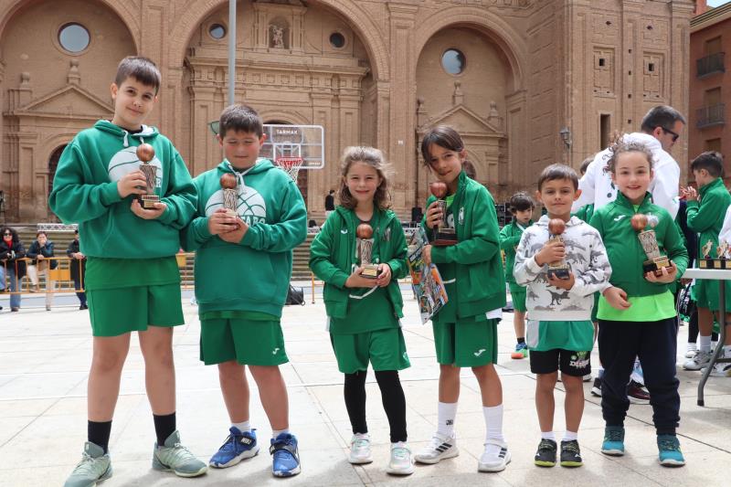 Premiados en el concurso de tiro en las diversas categorías