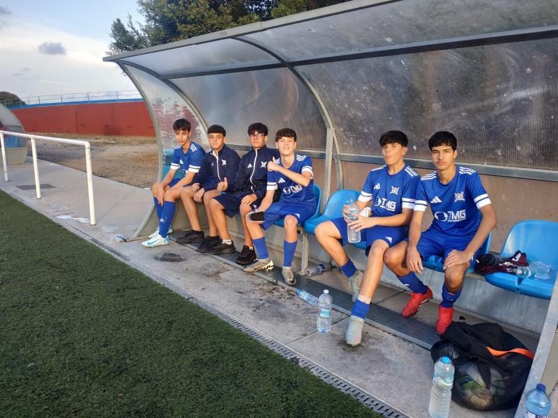 EL JUVENIL D TROPIEZA EN CASA DEL SALESIANOS