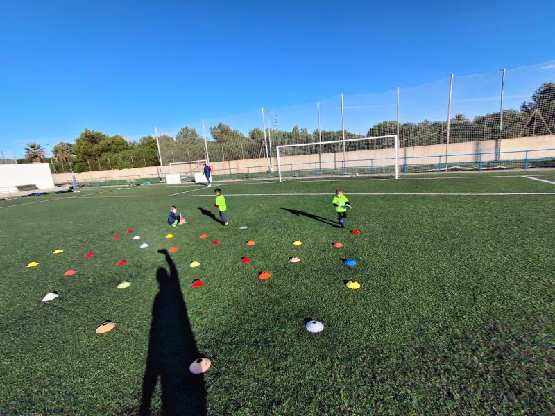 SEGUNDO DIA DE I CAMPUS NAVIDEÑO CON VISITA ESPECIAL