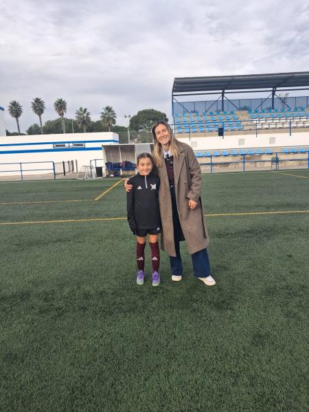 VISITA FEMENINA MUY RELEVANTE EN NUESTRO CAMPUS NAVIDEÑO