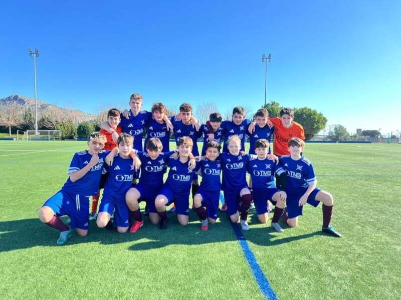 EL INFANTIL B REACCIONA A MEDIAS ANTE EL FOMENTO