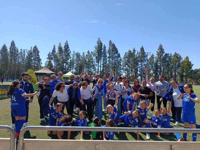 NUESTRO FEMENINO SALE CAMPEON DEL TORNEO DE ALMENARA