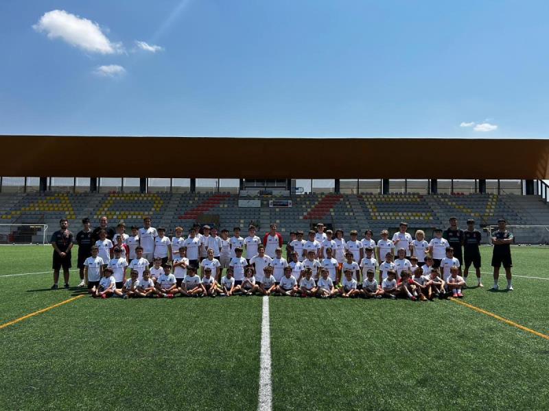 ¡Campus de Verano ADCV 2025! ⚽️☀️