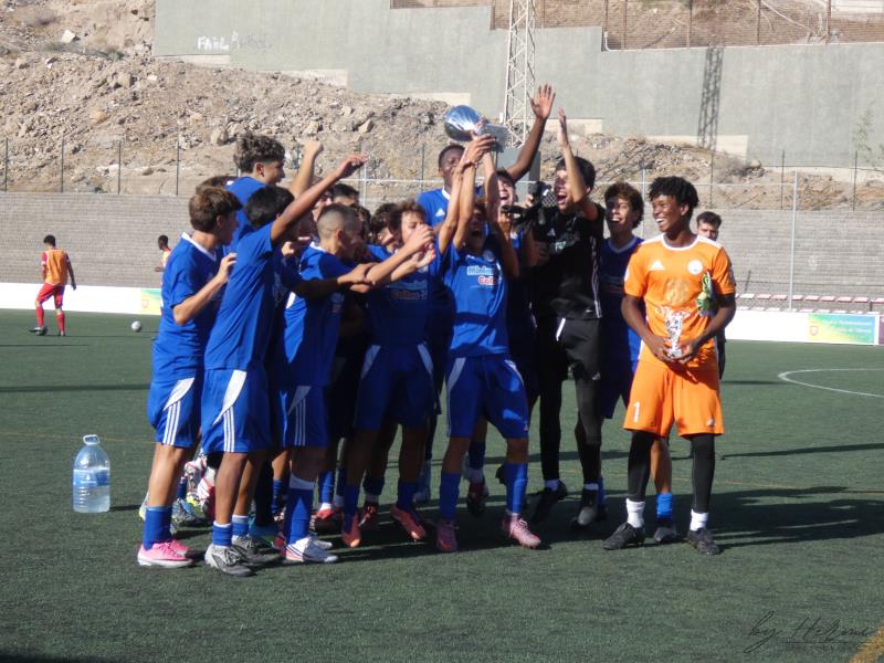 Premiación de la final Cadete - CD Marino A