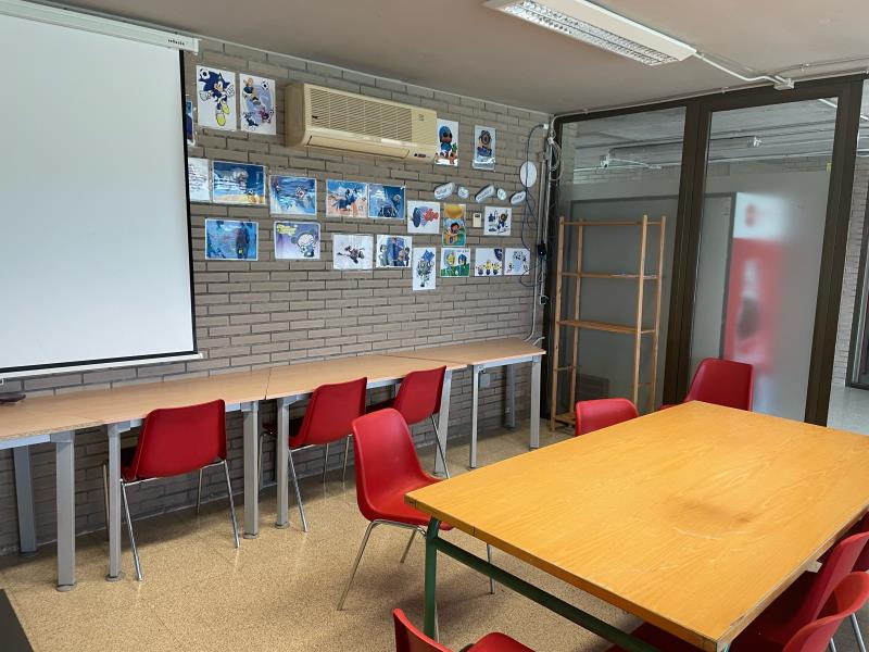 Sala de estudios y audiovisuales
