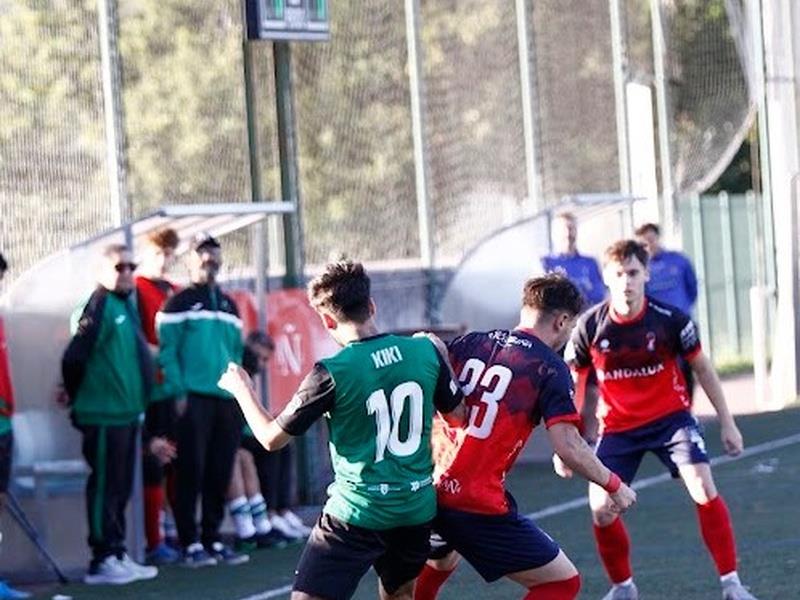 O BUELO VOLVE EMPURRAR AO MORAÑA CARA Á VITORIA