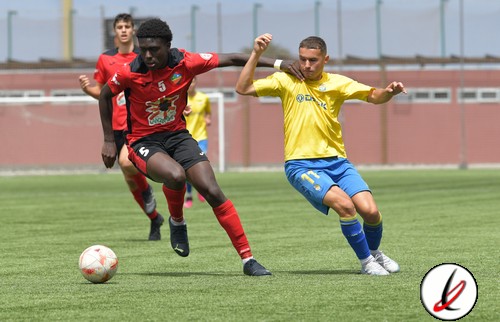 El Orientación Marítima pone contra las cuerdas a la UD Las Palmas (2-1)
