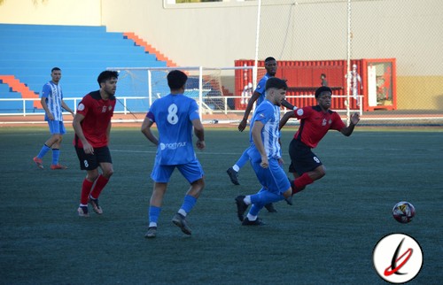 El CD Tahíche se impone de manera clara al O.Marítima en el derbi