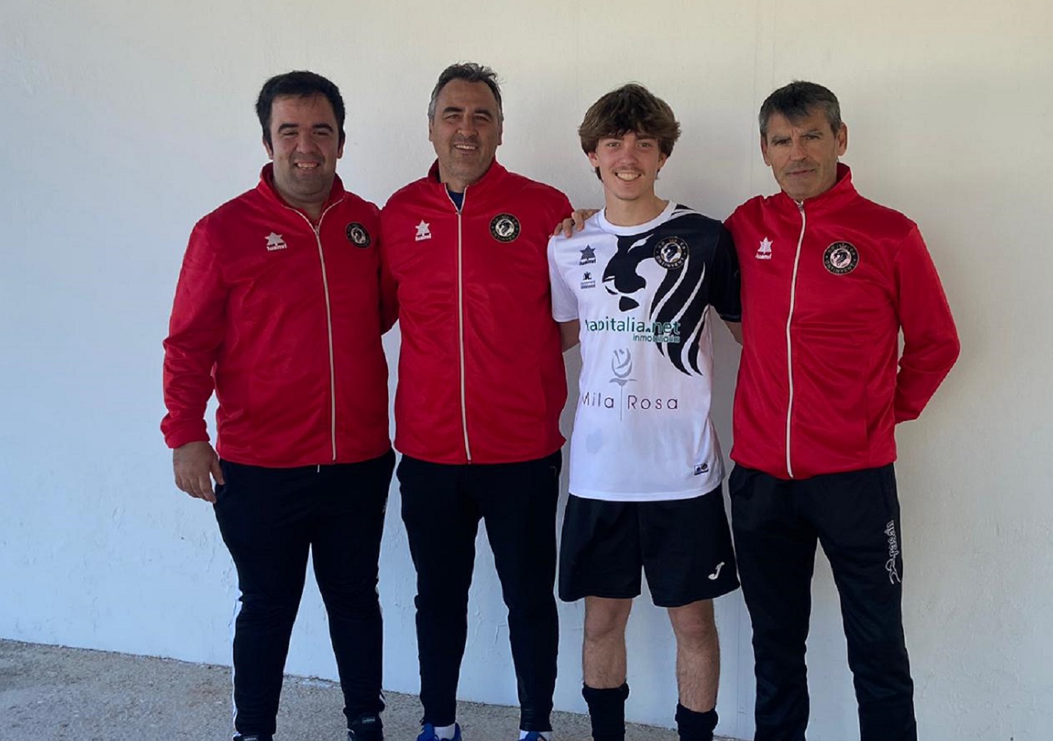 L'aieloner Joan Sanchez reforça el Cadet A, i ja marca gol
