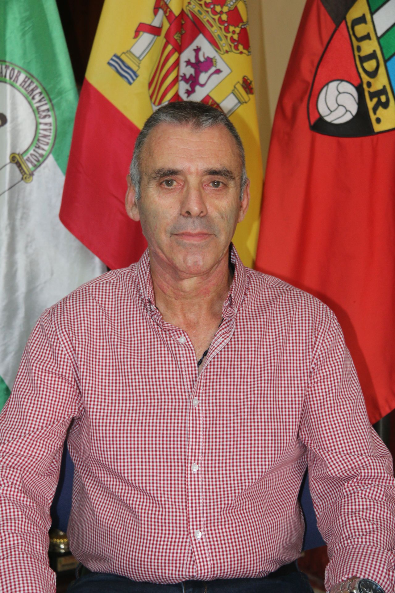 Manuel Santamaría, junto a una renovada directiva, se mantiene en la presidencia de la UD Roteña