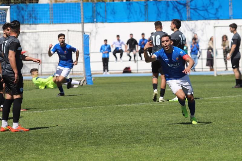 El San José se lleva el derbi